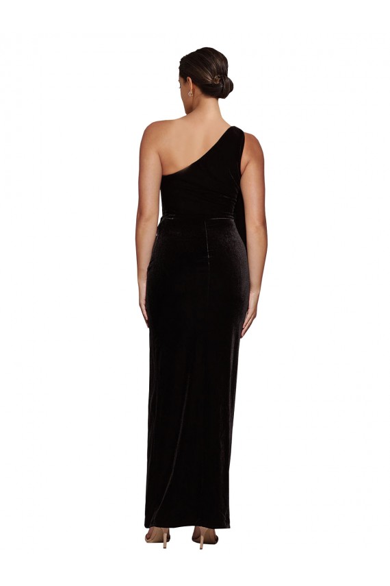 Negro Cubierta Un Hombre Terciopelo Elástico Largo Formales Vestidos de dama de honor / Vestidos de fiesta Asequibles