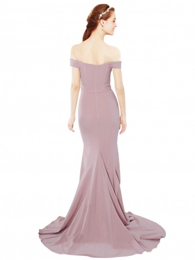Rosa empolvado Sirena Hombros Descubiertos Barrer tren Crepé Elástico Largo Formales Vestidos de dama de honor / Vestidos de fiesta