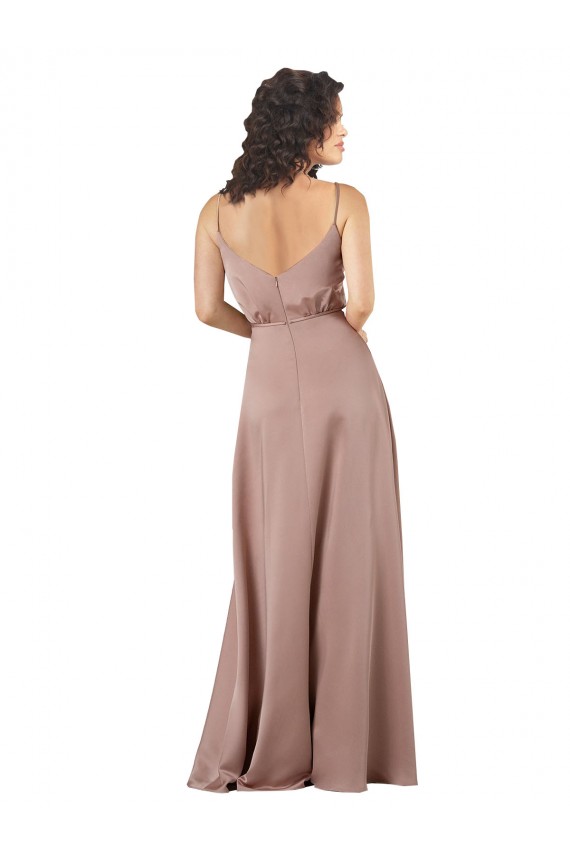 Rosa empolvado línea A Cuello en V Cuello de Corazón Satén sedoso Largo Formales Vestidos de dama de honor / Vestidos de noche Asequibles