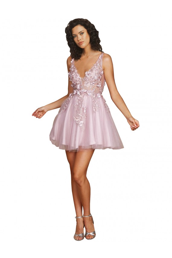 línea A Cuello en V Corto Tul Corto Vestidos de dama de honor / Vestidos de cóctel / Vestidos para homecoming Asequibles